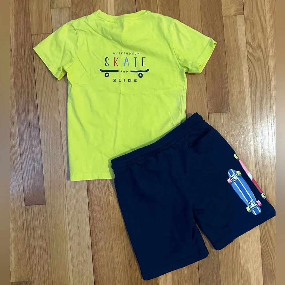 Mayoral Skateboard Set Boys size 7 Skateboarding Weekend Vibes Tshirt Shorts